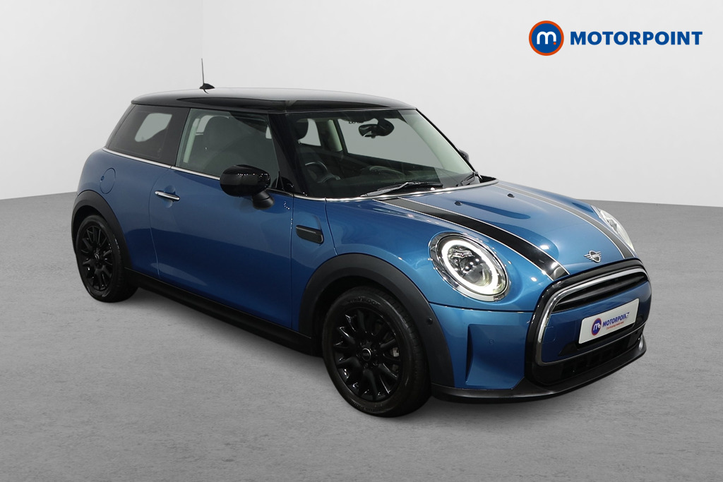 Mini Hatchback Cooper Classic Manual Petrol Hatchback - Stock Number (1520591) - Drivers side front corner