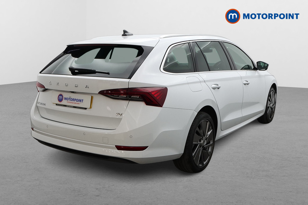 Skoda Octavia Se L Automatic Petrol Plug-In Hybrid Estate - Stock Number (1492036) - Drivers side rear corner