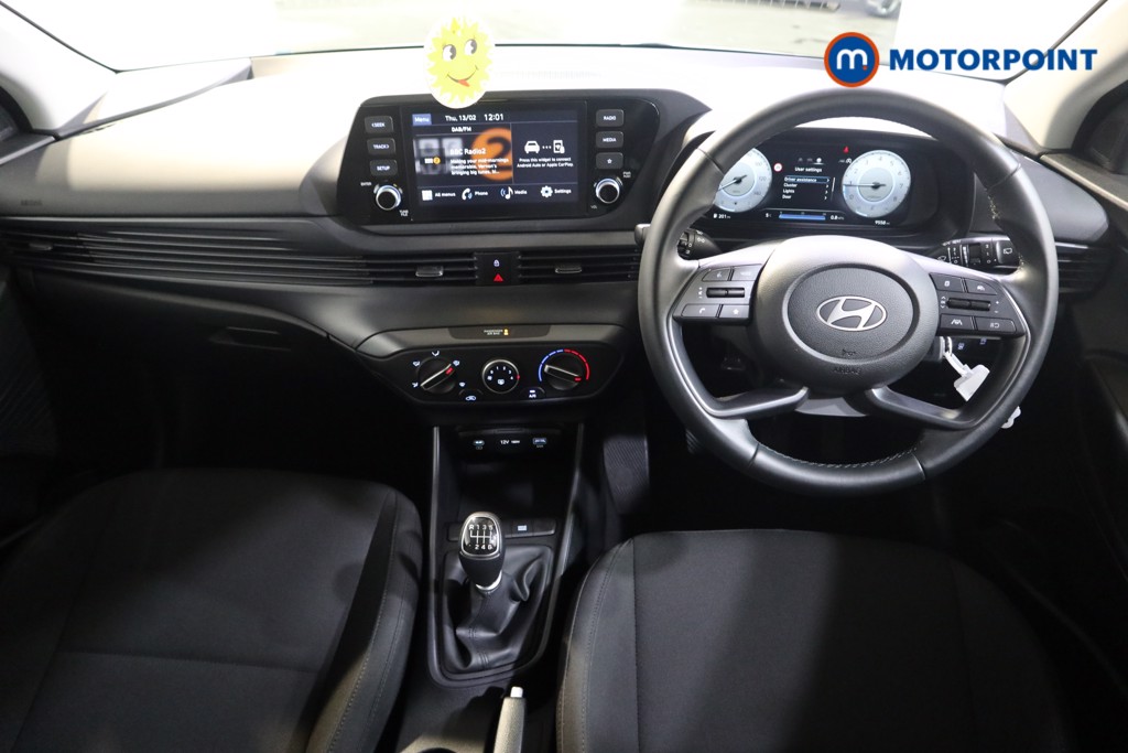 Hyundai I20 Advance Manual Petrol Hatchback - Stock Number (1515537) - 1st supplementary image