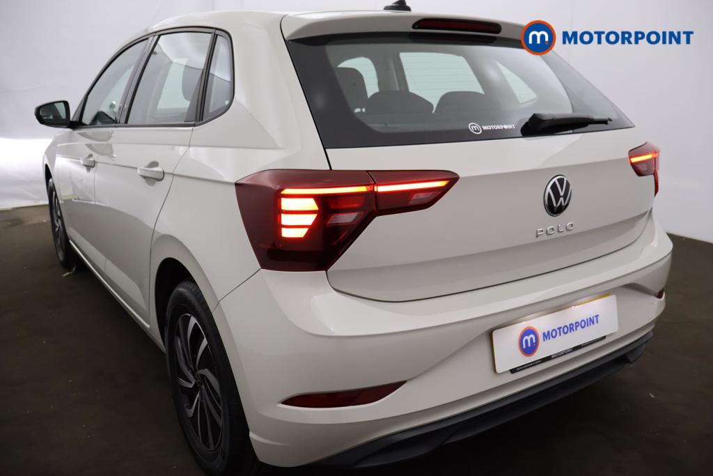 Volkswagen Polo Life Manual Petrol Hatchback - Stock Number (1517236) - 16th supplementary image