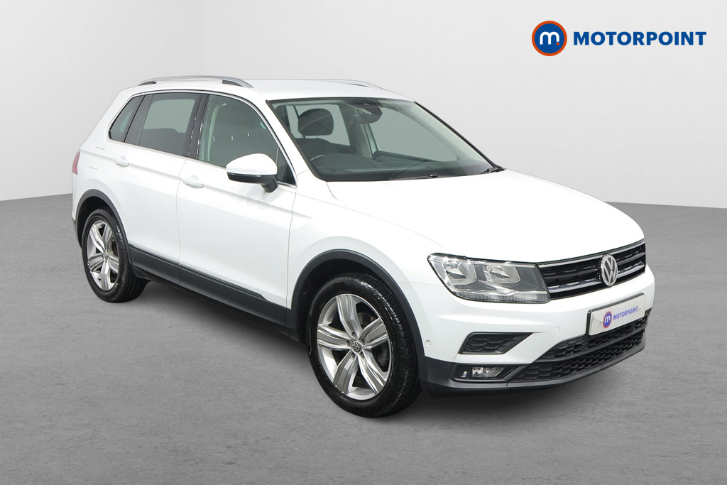 Volkswagen Tiguan Match Automatic Petrol SUV - Stock Number (1520114) - Drivers side front corner