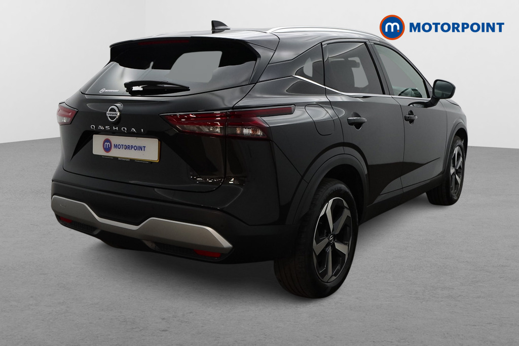 Nissan Qashqai N-Connecta Manual Petrol SUV - Stock Number (1521167) - Drivers side rear corner