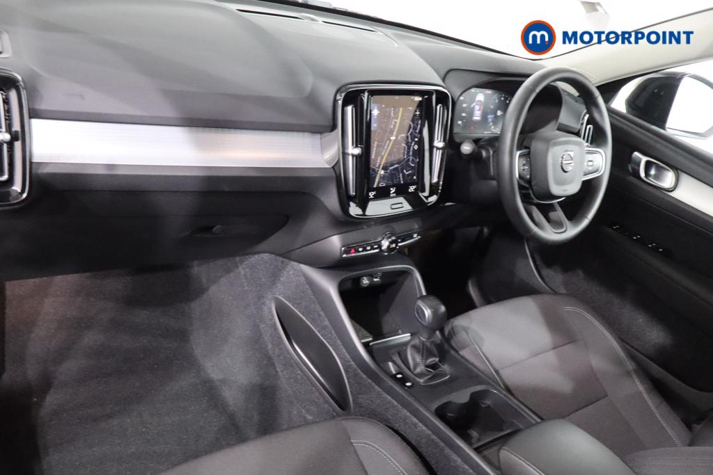 Volvo Xc40 Momentum Manual Petrol SUV - Stock Number (1519578) - 1st supplementary image