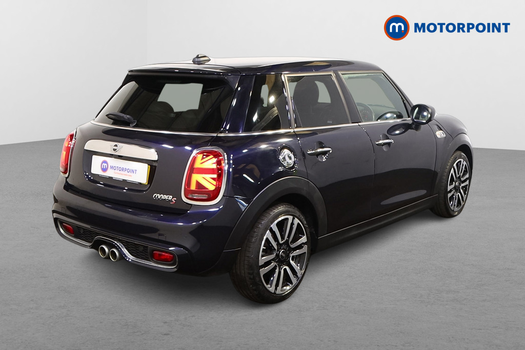 Mini Hatchback Cooper S Exclusive Automatic Petrol Hatchback - Stock Number (1519725) - Drivers side rear corner