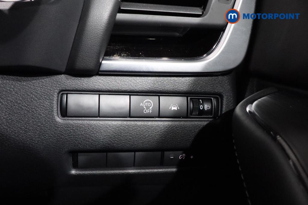 Nissan Qashqai N-Connecta Manual Petrol SUV - Stock Number (1521234) - 19th supplementary image