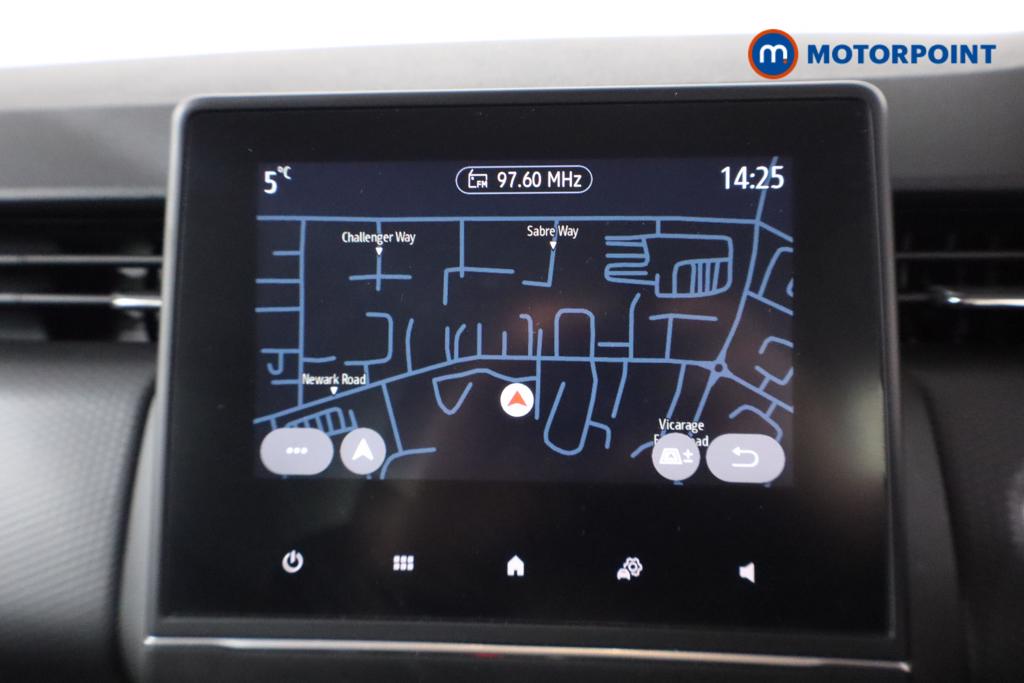 Renault Clio Evolution Manual Petrol Hatchback - Stock Number (1515614) - 2nd supplementary image