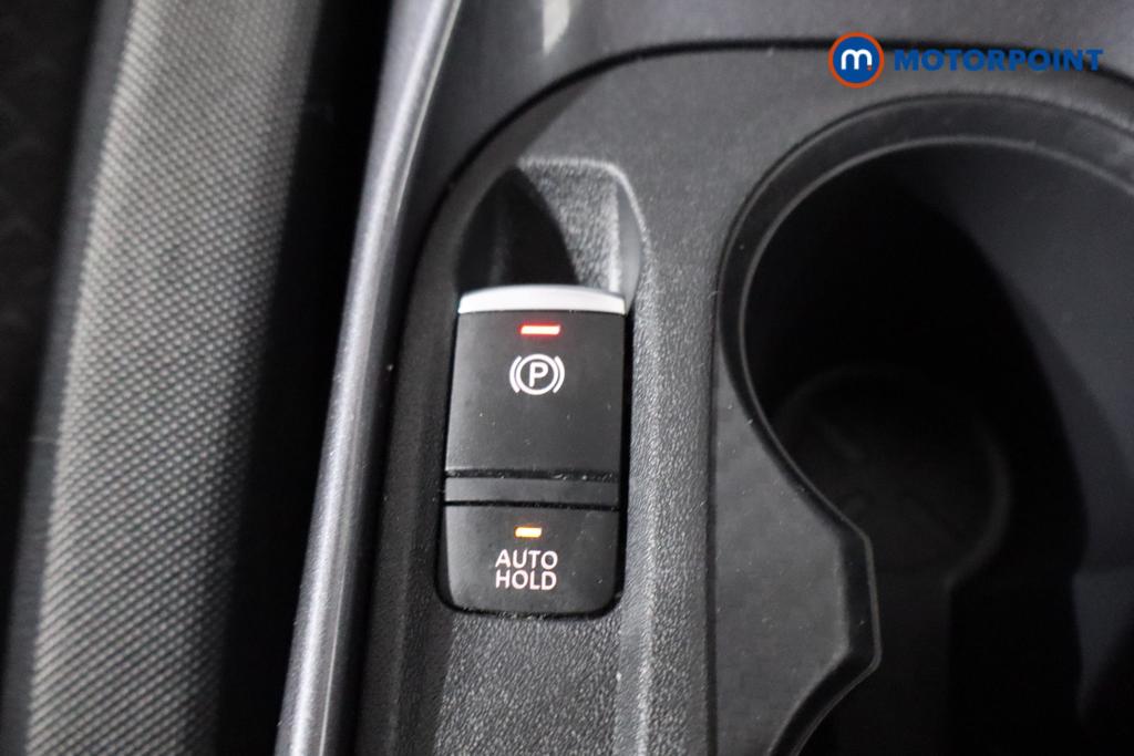 Nissan Juke N-Connecta Automatic Petrol SUV - Stock Number (1521222) - 21st supplementary image