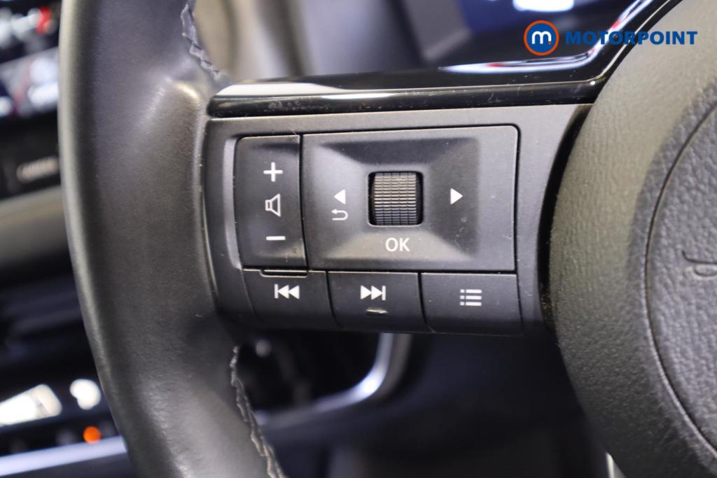 Nissan Qashqai N-Connecta Manual Petrol SUV - Stock Number (1515782) - 10th supplementary image