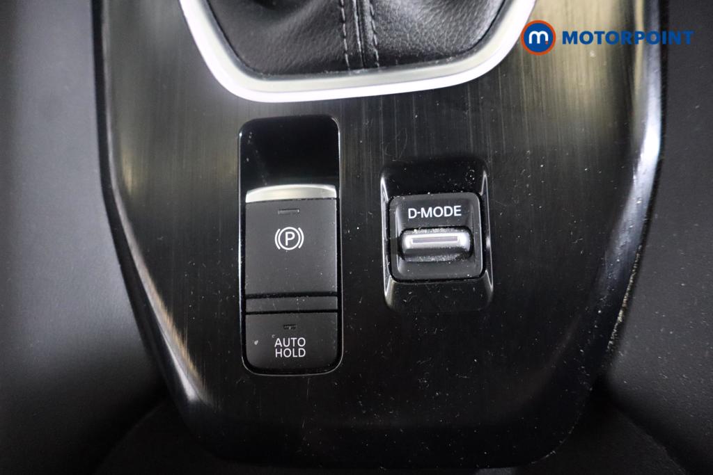 Nissan Qashqai N-Connecta Manual Petrol SUV - Stock Number (1519653) - 6th supplementary image