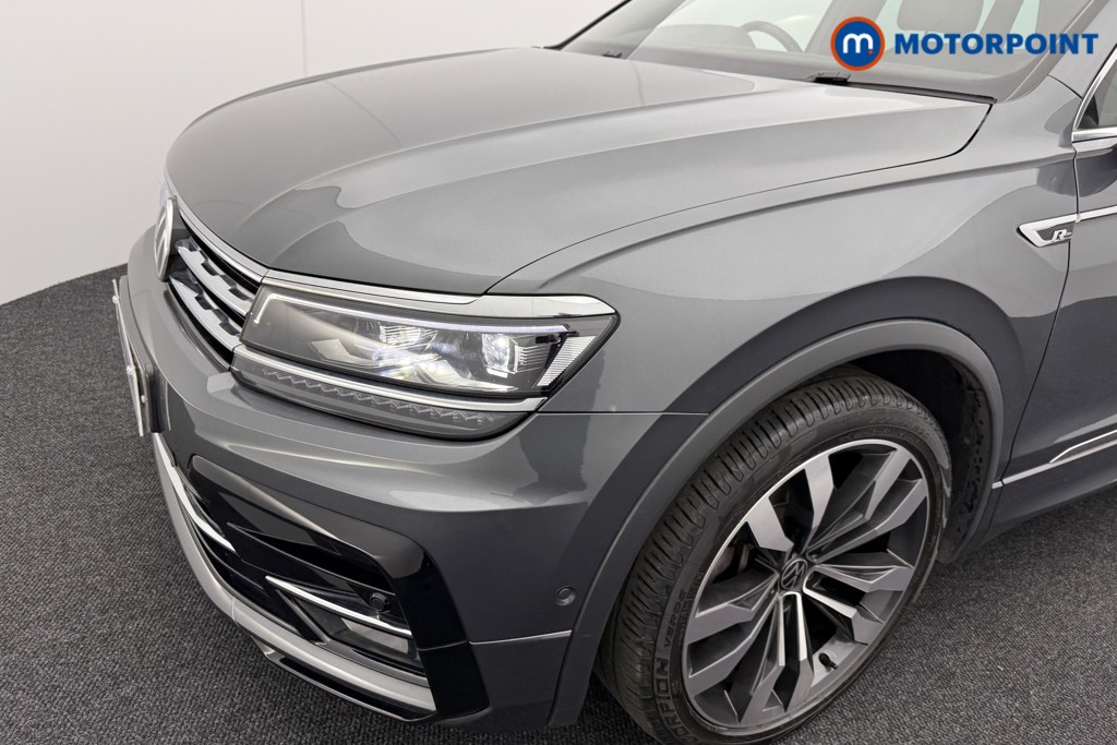 Volkswagen Tiguan R-Line Tech Automatic Petrol SUV - Stock Number (1519663) - 33rd supplementary image