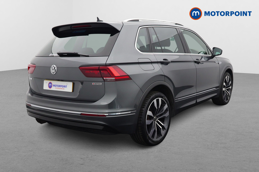 Volkswagen Tiguan R-Line Tech Automatic Petrol SUV - Stock Number (1519663) - Drivers side rear corner