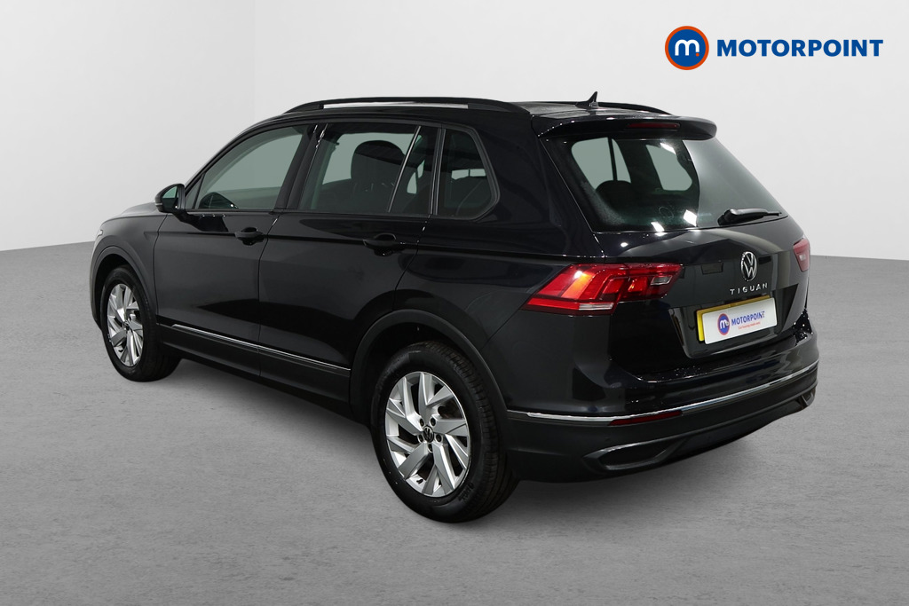 Volkswagen Tiguan Life Manual Petrol SUV - Stock Number (1521233) - Passenger side rear corner