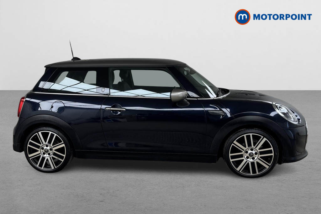 Mini Hatchback Cooper Exclusive Manual Petrol Hatchback - Stock Number (1521814) - Drivers side