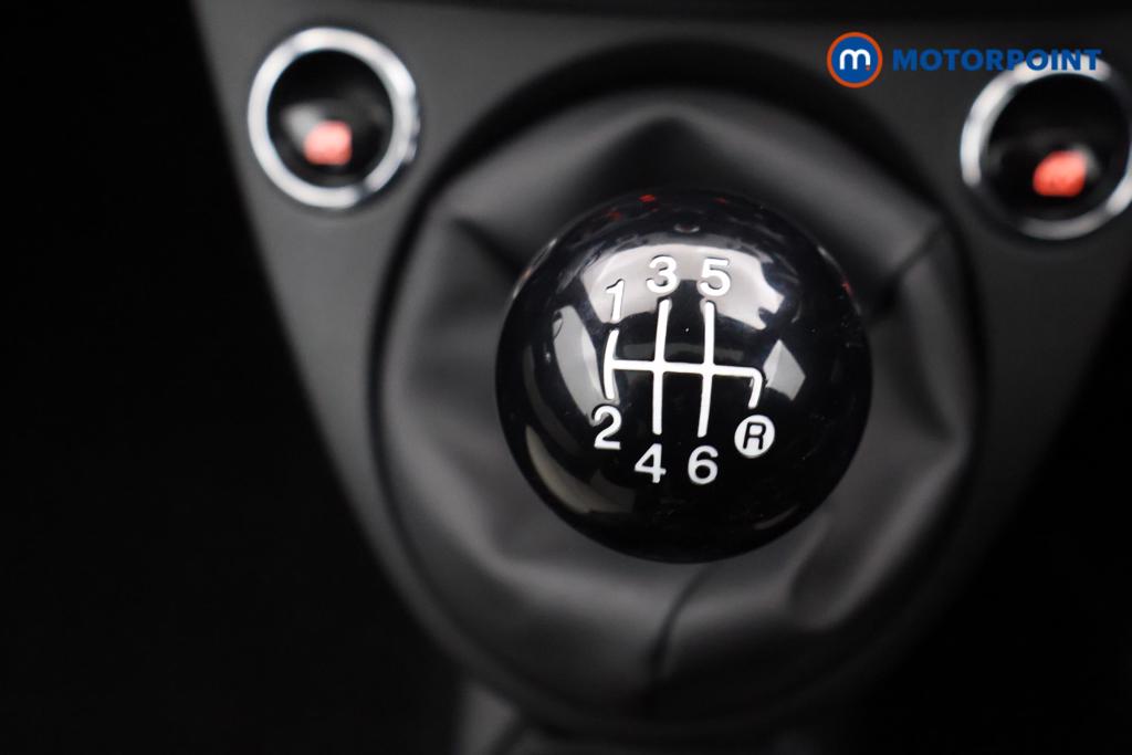 Fiat 500 Dolcevita Manual Petrol-Electric Hybrid Hatchback - Stock Number (1513266) - 6th supplementary image