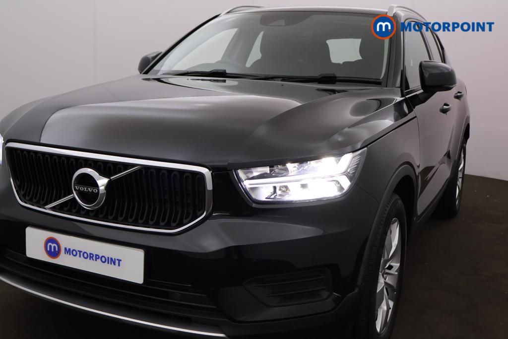 Volvo Xc40 Momentum Manual Petrol SUV - Stock Number (1514355) - 14th supplementary image