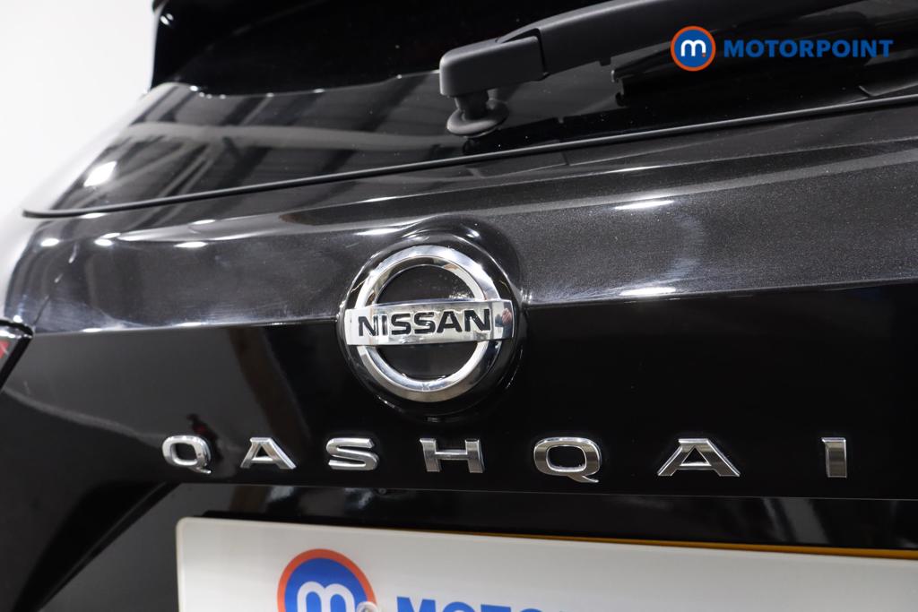 Nissan Qashqai Tekna Manual Petrol SUV - Stock Number (1517675) - 28th supplementary image