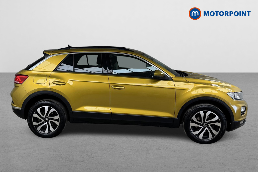 Volkswagen T-Roc Active Manual Petrol SUV - Stock Number (1519647) - Drivers side