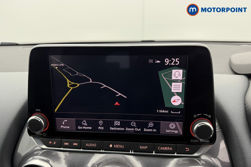 Nissan Juke N-Connecta Automatic Petrol SUV - Stock Number (1520451) - 7th supplementary image