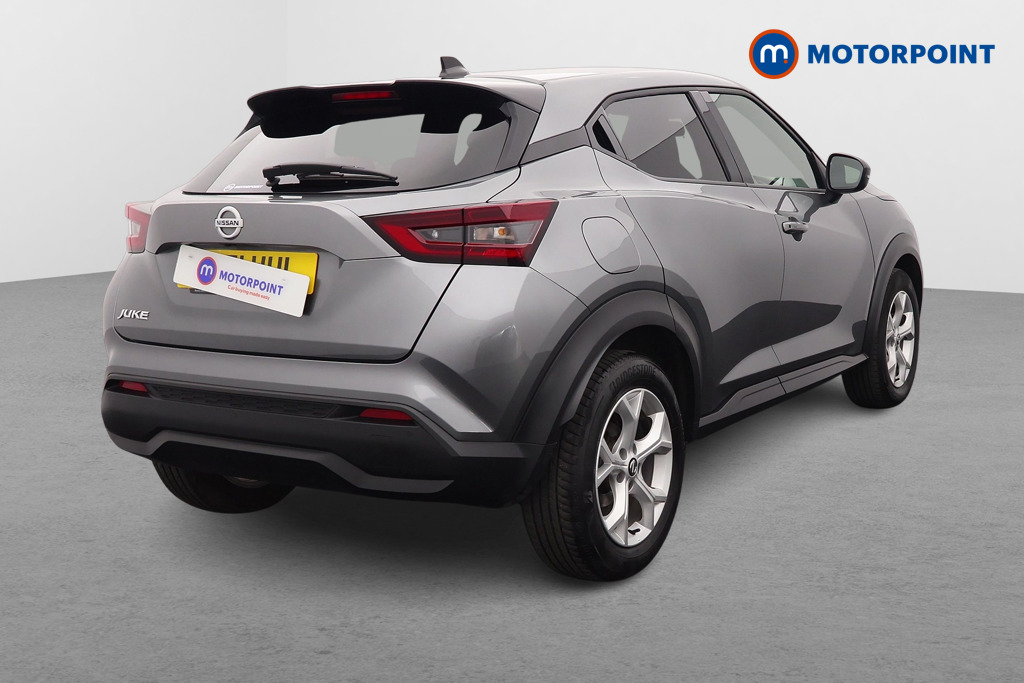 Nissan Juke N-Connecta Automatic Petrol SUV - Stock Number (1520451) - Drivers side rear corner