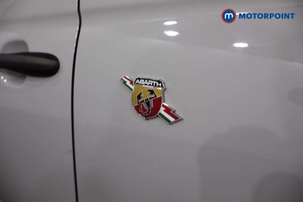 Abarth 695 1.4 T-Jet 180 3Dr Manual Petrol Hatchback - Stock Number (1522661) - 16th supplementary image