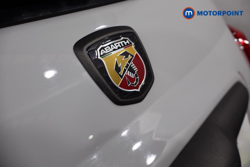 Abarth 695 1.4 T-Jet 180 3Dr Manual Petrol Hatchback - Stock Number (1522661) - 17th supplementary image