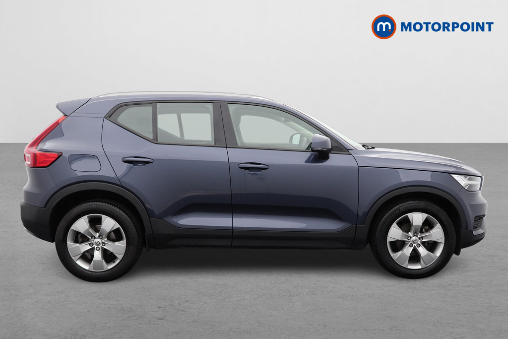 Volvo Xc40 Momentum Manual Petrol SUV - Stock Number (1514349) - Drivers side