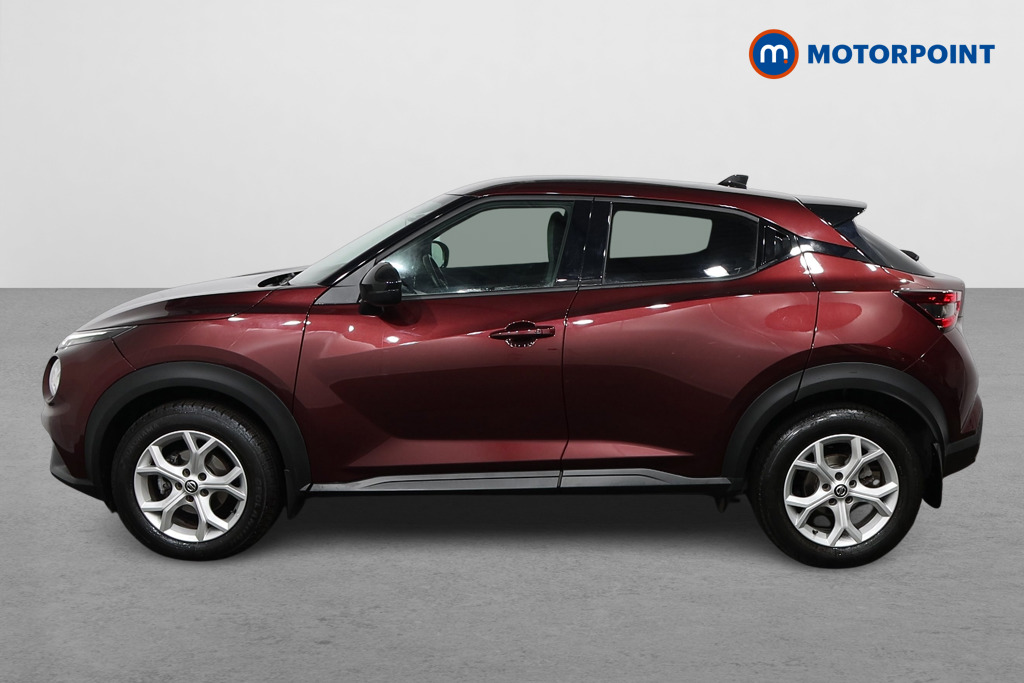 Nissan Juke N-Connecta Automatic Petrol SUV - Stock Number (1514544) - Passenger side