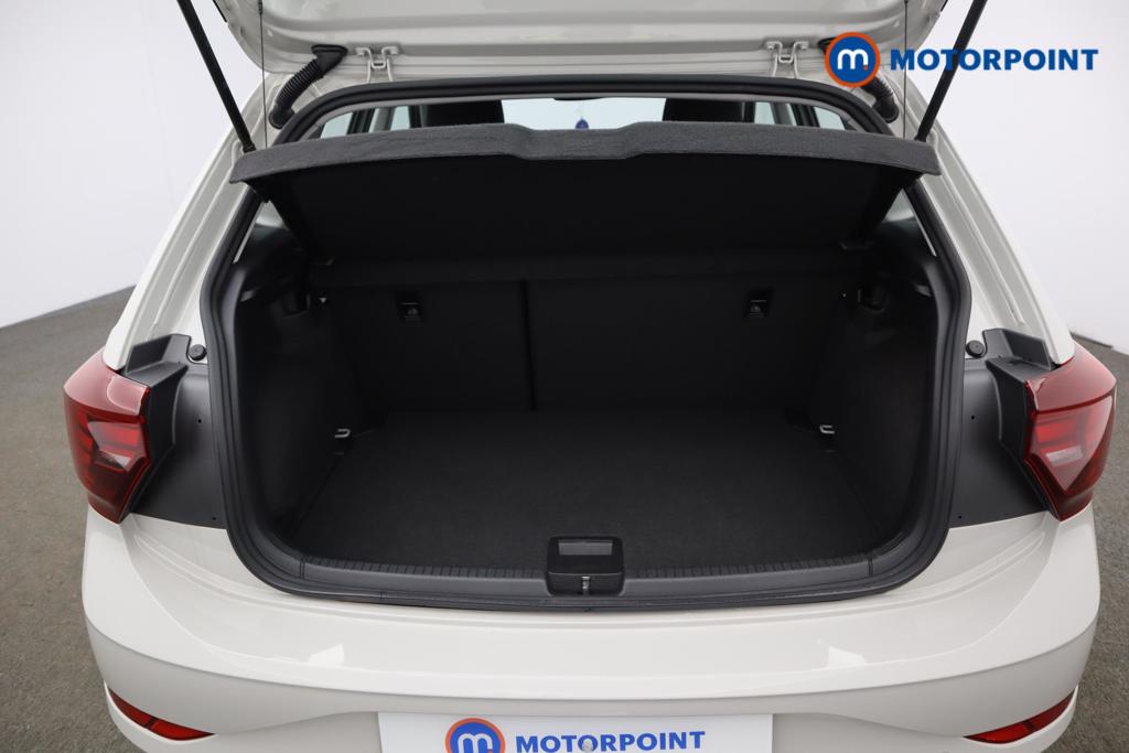 Volkswagen Polo Life Manual Petrol Hatchback - Stock Number (1517291) - 5th supplementary image