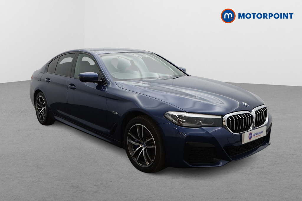 BMW 5 Series M Sport Automatic Petrol Plug-In Hybrid Saloon - Stock Number (1517308) - Drivers side front corner