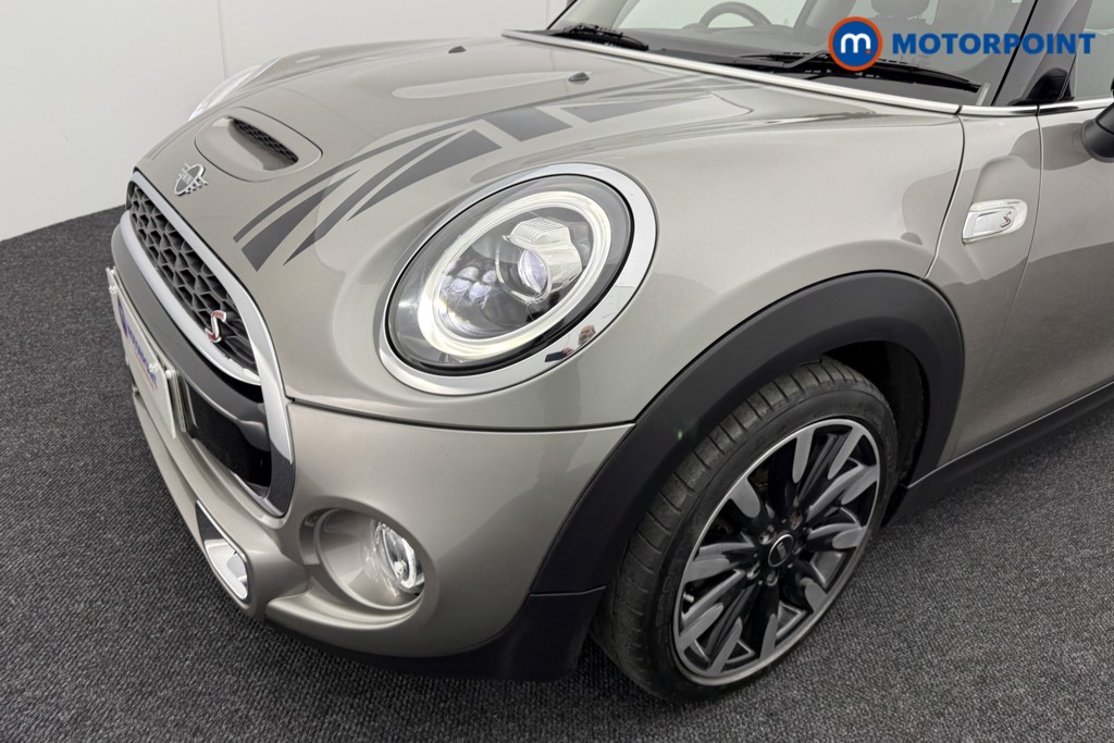 Mini Hatchback Cooper S Exclusive Automatic Petrol Hatchback - Stock Number (1517362) - 23rd supplementary image