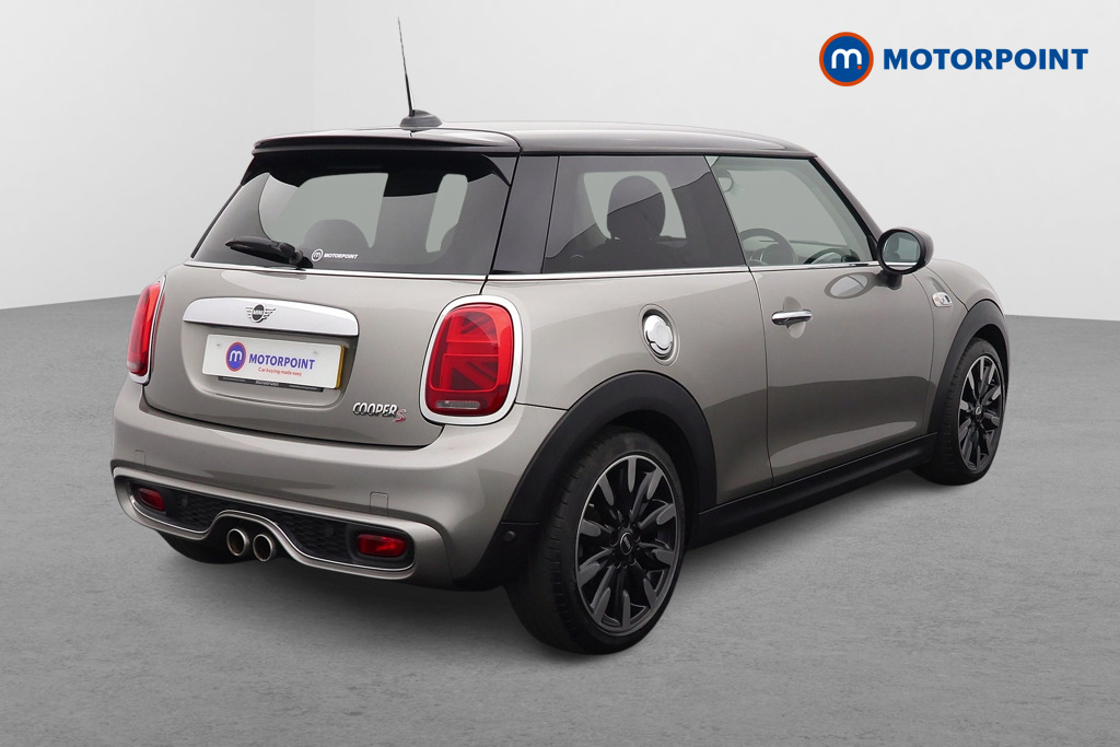 Mini Hatchback Cooper S Exclusive Automatic Petrol Hatchback - Stock Number (1517362) - Drivers side rear corner