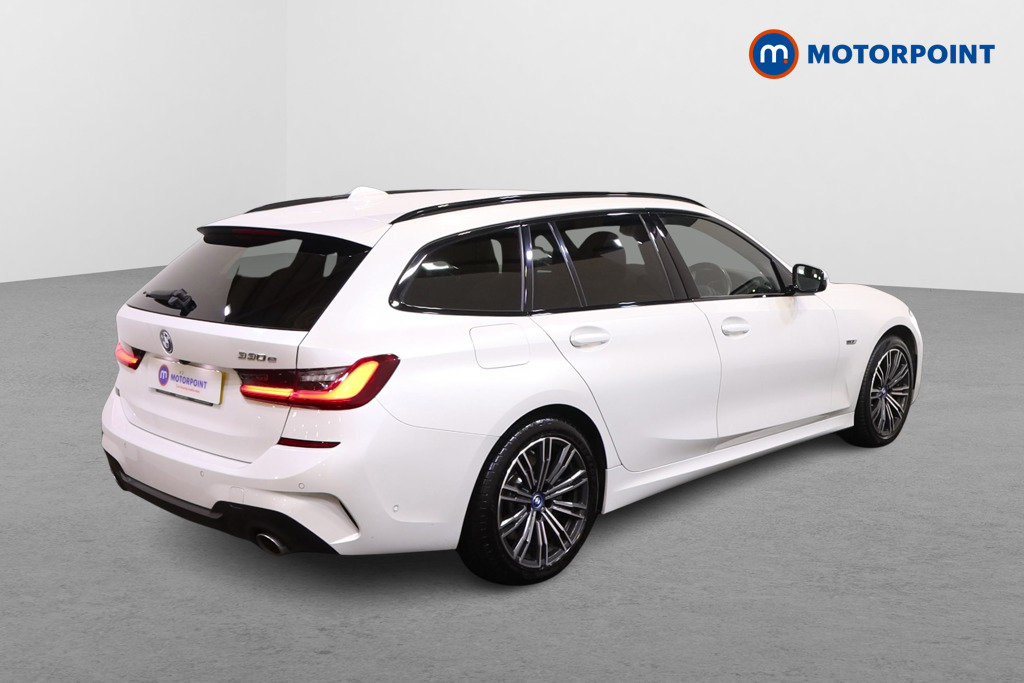 BMW 3 Series M Sport Automatic Petrol Plug-In Hybrid Estate - Stock Number (1517766) - Drivers side rear corner