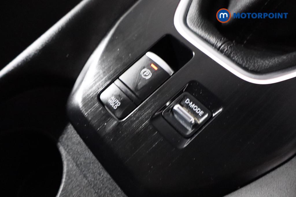 Nissan Qashqai N-Connecta Manual Petrol SUV - Stock Number (1511737) - 16th supplementary image