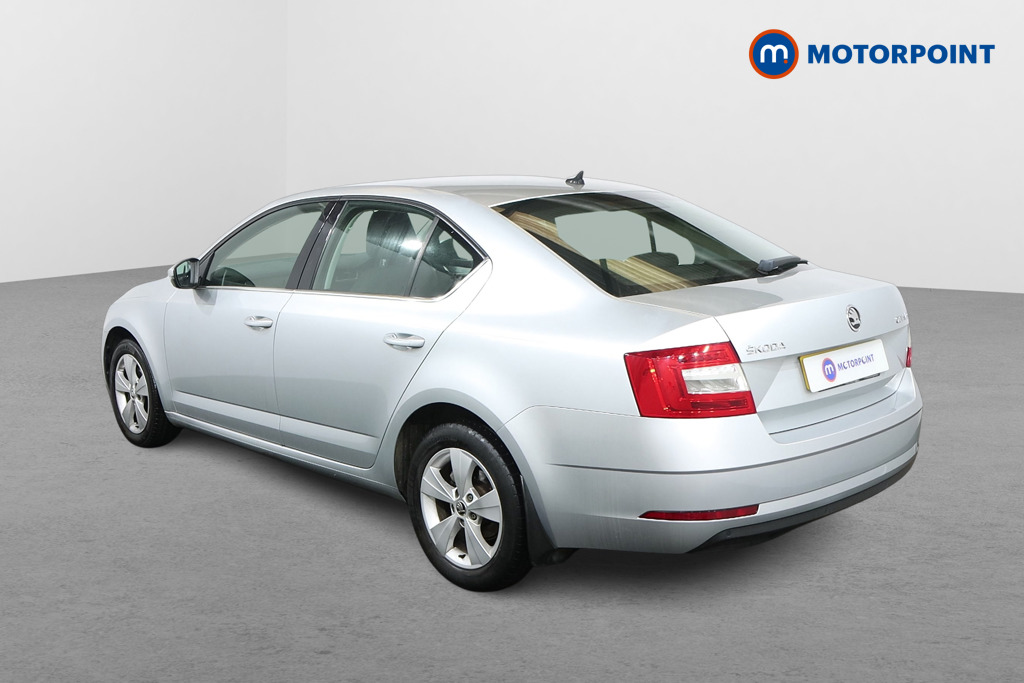 Skoda Octavia Se Technology Manual Petrol Hatchback - Stock Number (1517489) - Passenger side rear corner