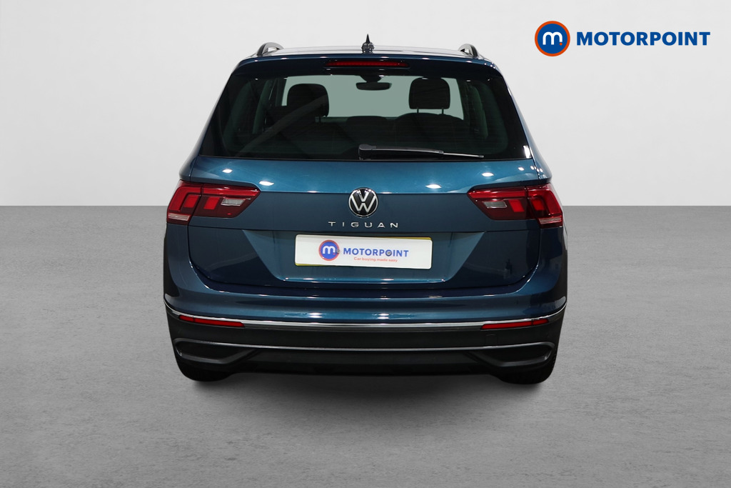 Volkswagen Tiguan Life Manual Petrol SUV - Stock Number (1520052) - Rear bumper