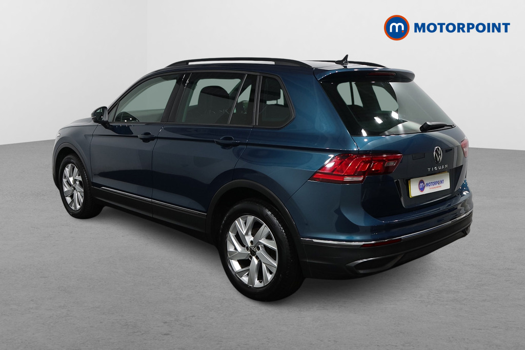 Volkswagen Tiguan Life Manual Petrol SUV - Stock Number (1520052) - Passenger side rear corner