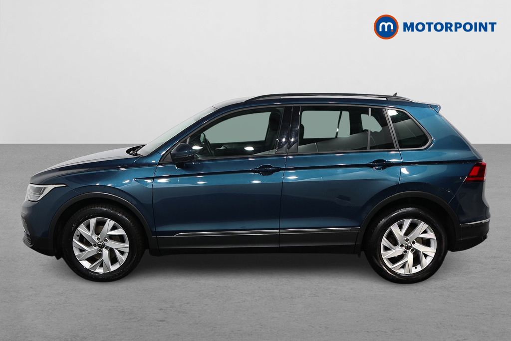 Volkswagen Tiguan Life Manual Petrol SUV - Stock Number (1520052) - Passenger side