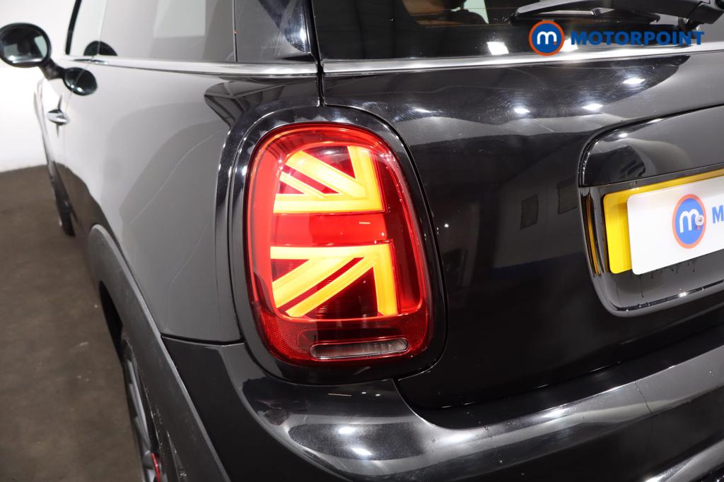 Mini Hatchback Cooper S Exclusive Automatic Petrol Hatchback - Stock Number (1521126) - 29th supplementary image