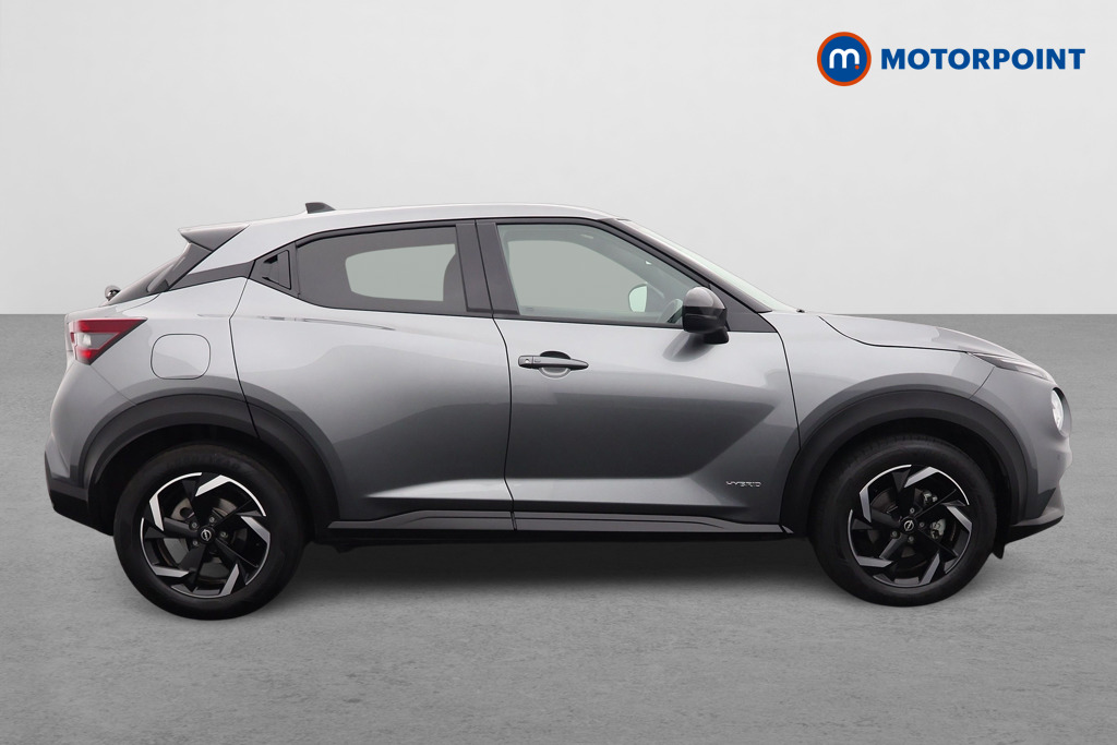 Nissan Juke N-Connecta Automatic Petrol-Electric Hybrid SUV - Stock Number (1521704) - Drivers side