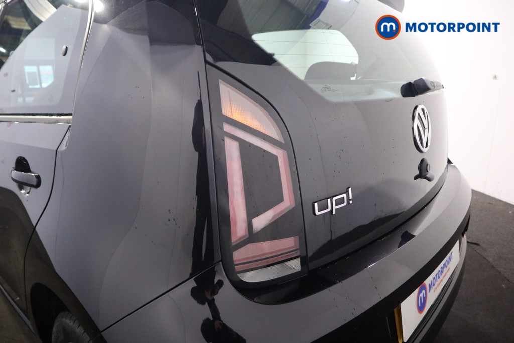 Volkswagen UP Move Up Manual Petrol Hatchback - Stock Number (1522198) - 15th supplementary image