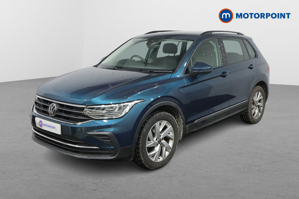 Volkswagen Tiguan Life Manual Petrol SUV - Stock Number (1520056) - Passenger side front corner