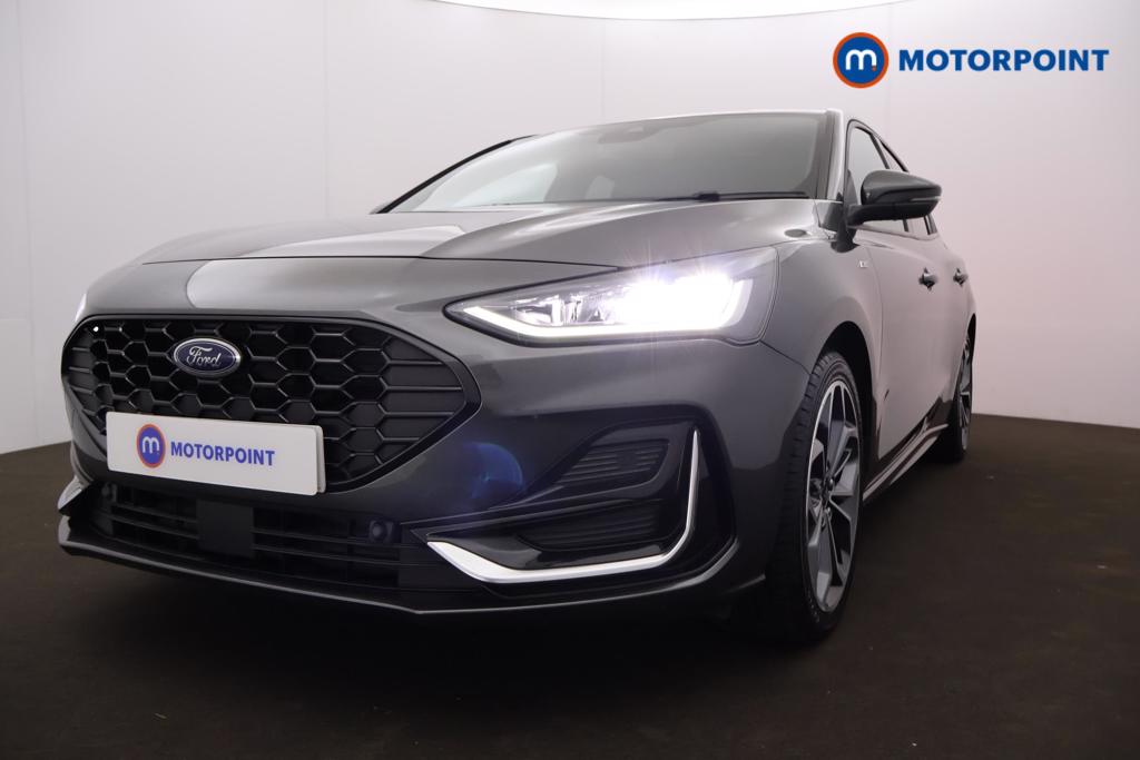 Ford Focus St-Line Vignale Manual Petrol-Electric Hybrid Hatchback - Stock Number (1522404) - 22nd supplementary image