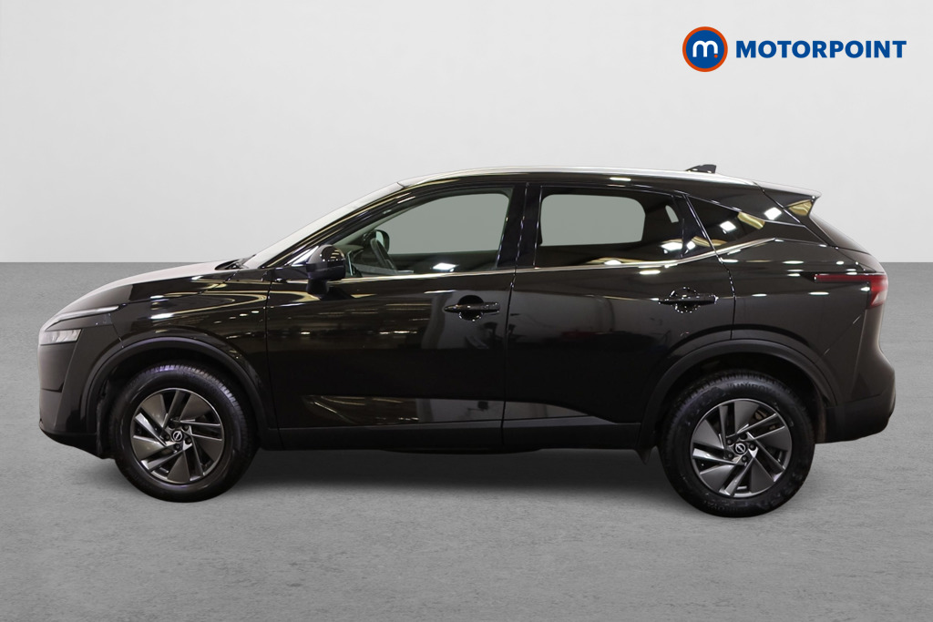 Nissan Qashqai Acenta Premium Automatic Petrol SUV - Stock Number (1514266) - Passenger side