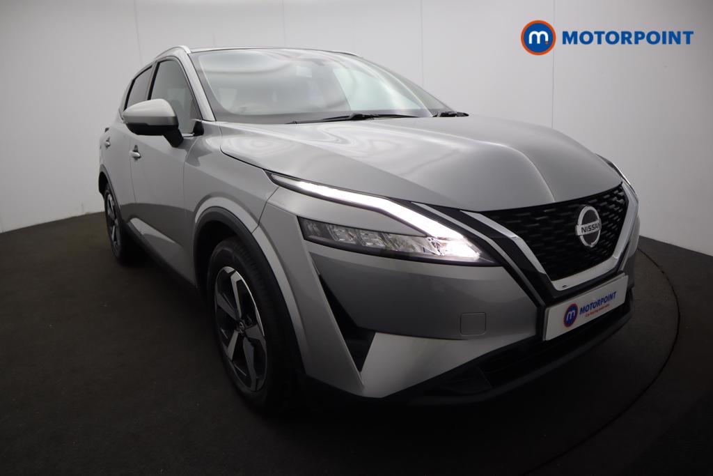 Nissan Qashqai N-Connecta Manual Petrol SUV - Stock Number (1514325) - 25th supplementary image