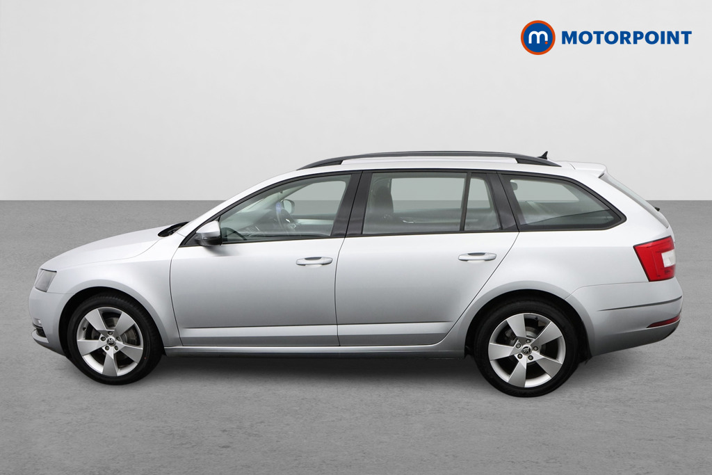 Skoda Octavia Se Drive Manual Petrol Estate - Stock Number (1514607) - Passenger side