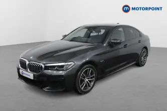 BMW 5 Series M Sport Automatic Petrol Plug-In Hybrid Saloon - Stock Number (1517312) - Passenger side front corner