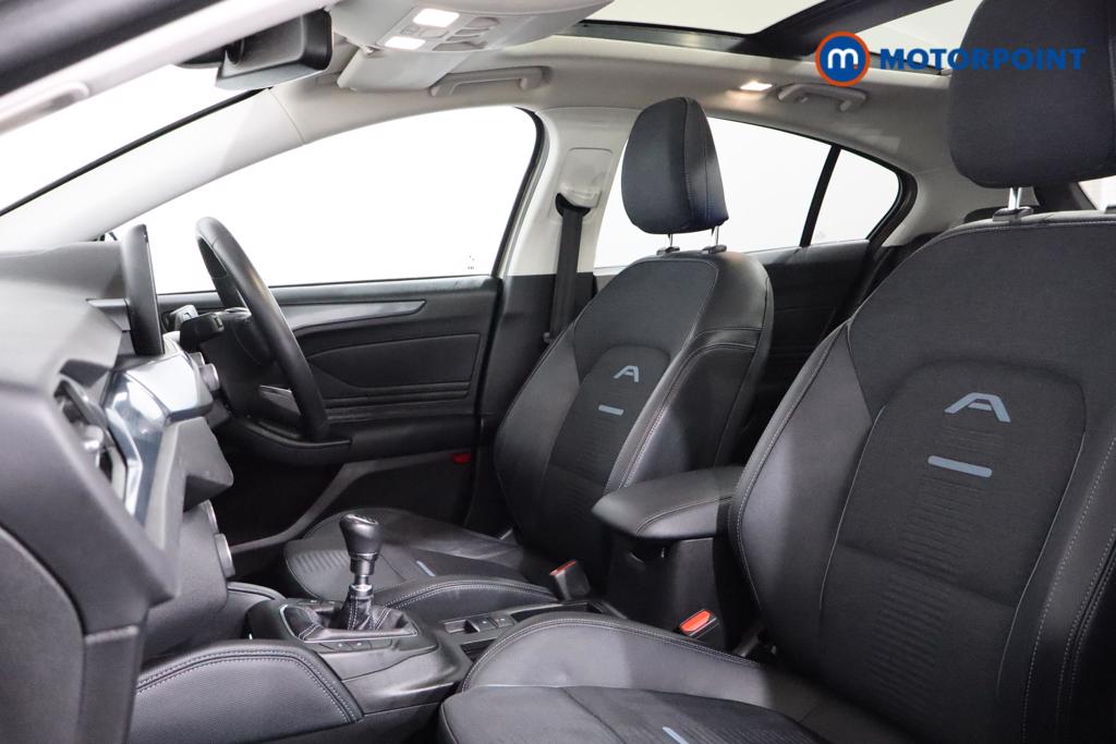 Ford Focus Active X Manual Petrol Hatchback - Stock Number (1517999) - 4th supplementary image