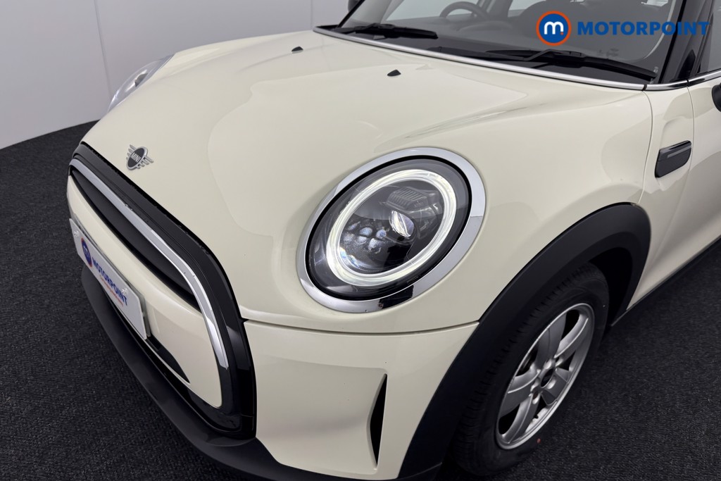 Mini Hatchback Cooper Classic Manual Petrol Hatchback - Stock Number (1518265) - 23rd supplementary image