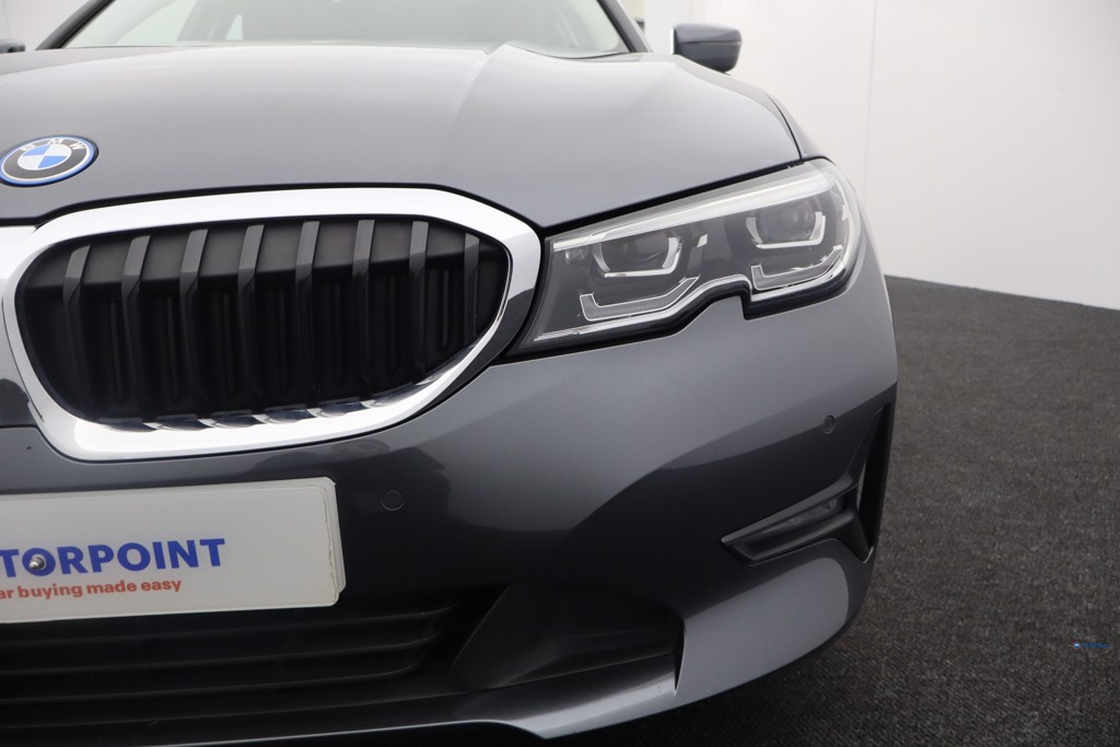 BMW 3 Series Se Pro Automatic Petrol Plug-In Hybrid Estate - Stock Number (1519932) - 25th supplementary image