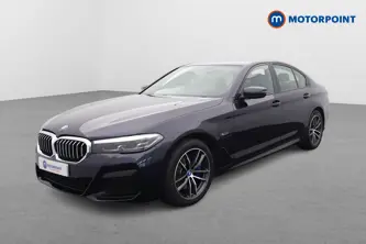 BMW 5 Series M Sport Automatic Petrol Plug-In Hybrid Saloon - Stock Number (1523049) - Passenger side front corner